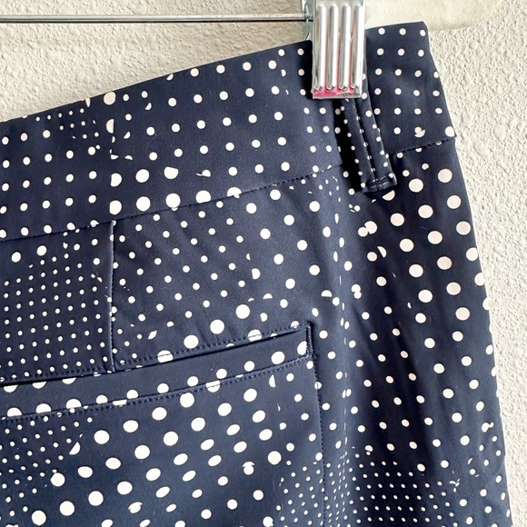 NWT Spanx Sunshine 4” Shorts in Dot Patch Midnight Navy Size XL - Picture 7 of 9